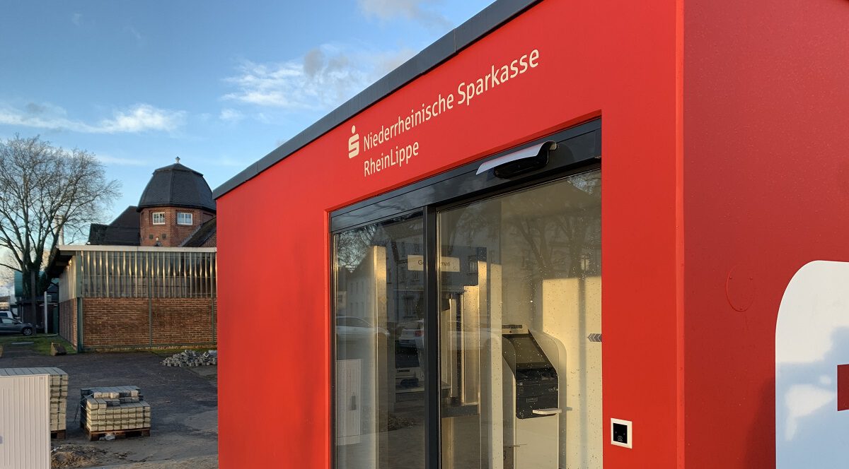 Zu Ostern gibt’s außer Eiern auch Geld am Automaten