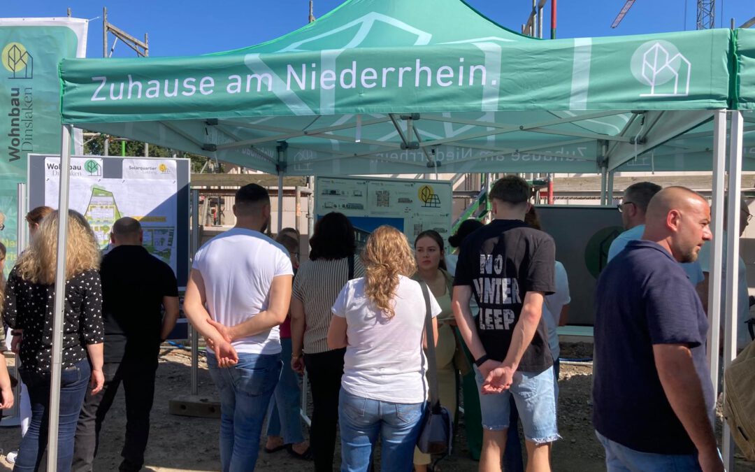 Sonnige Grundsteinlegung im Solarquartier