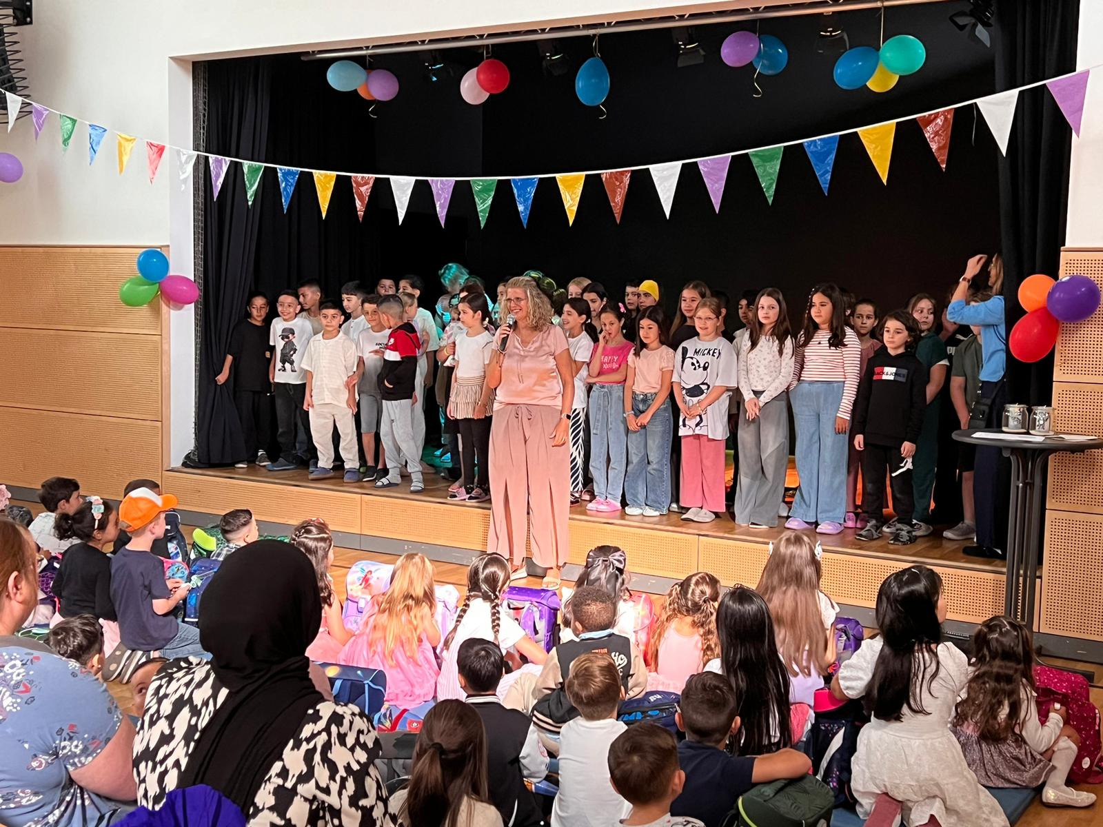 Die kleinen Seehunde und Waschbären sind da!