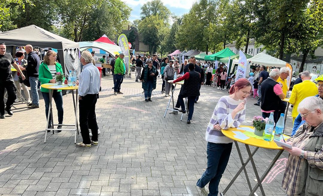 Beste Stimmung, Streit und Zuspruch beim Tag der Demokratie