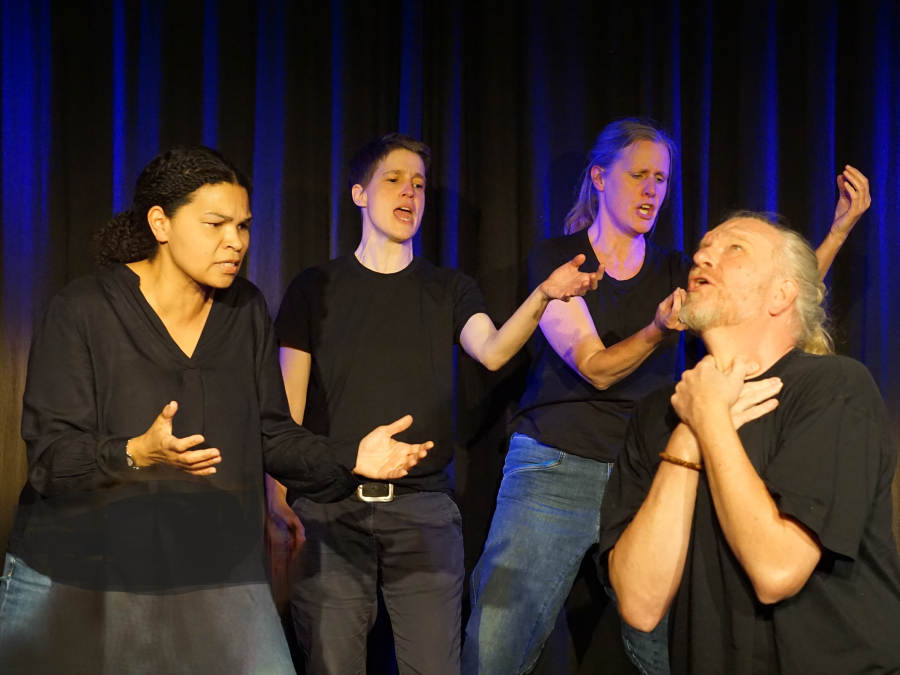 Improvisationstheater im Theater Halbe Treppe