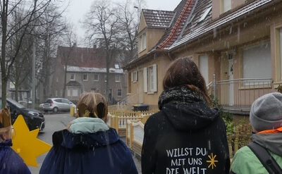 Sternsinger im Schneegestöber
