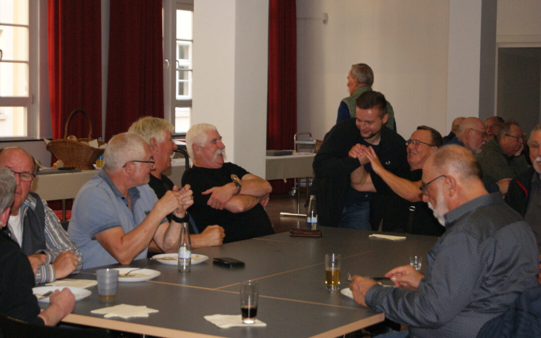 Steigerlied und Grillbuffet: Herbstfest des RDB Niederrhein in Lohberg
