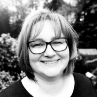 Jana - sie kümmert sich um Organisation, Planung und Kreatives